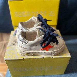 Golden Goose Sneakers - EU(20) US(5)
